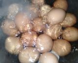 Foto langkah ke 1 dari resep 47.Telur pindang.