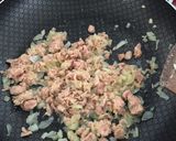 Foto del paso 3 de la receta Coditos con atún en lata a la diabla