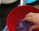 Foto langkah ke 4 dari resep Taro Bun Isi Coklat.