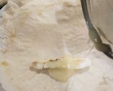 Foto langkah ke 1 dari resep Pisang Susu Selimut Kulit Lumpia.