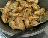 Foto langkah ke 5 dari resep Ayam betutu kuah.