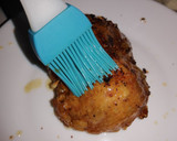 Foto del paso 4 de la receta: Pierna de pollo deshuesada al ajillo en Airfryer