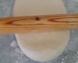 صورة لخطوة 3 من وصفة بيتزا مربعات بالقسبر pizza carré 🍕🍕🍕