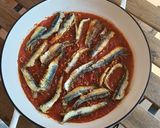 Foto del paso 10 de la receta: Boquerones fritos con salsa de tomate y pimientos