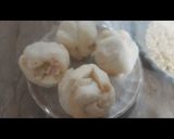 A picture of step 4 of Bread bonda.