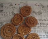 ઘઉંના લોટની ચકરી (Wheat flour chakri Recipe In Gujarati) રેસીપી સ્ટેપ9ફોટો