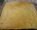 A picture of step 8 of Fluffy Moist Swiss Roll.