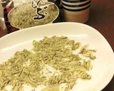 A picture of step 4 of Chicken Breast Meat Coated in Shredded Kombu.