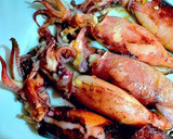 Foto del paso 9 de la receta: Chipirones en salsa caprichosa y algunas cositas más