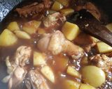 Foto langkah ke 4 dari resep Semur ayam kentang.