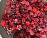 A picture of step 1 of Cranberry Jam.