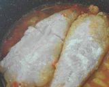 A picture of step 3 of Monkfish Tail and Shrimp Stew.