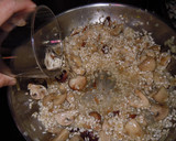 Foto del paso 10 de la receta: Risotto de setas