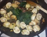 A picture of step 3 of Spinach and Mushrooms.