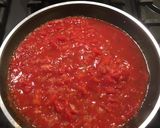 A picture of step 4 of Tomato and Aubergine Pasta Sauce.