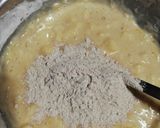 Foto del paso 2 de la receta: Buñuelos de manzana con mezcla de harinas