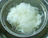 A picture of step 3 of An Easy Side Dish Salad with Crispy Bacon and Daikon Radish.