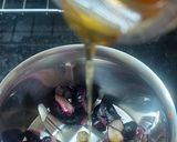 A picture of step 2 of Jamun Lassi.