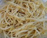 A picture of step 2 of Bean Sprouts and Nori Seaweed Salad With Sweet Vinegar Garlic Sauce.