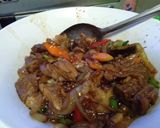 Foto langkah ke 2 dari resep Oseng sapi pedas.