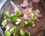તવા પુલાવ (Tawa pulav recipe in gujarati) રેસીપી સ્ટેપ2ફોટો