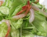 A picture of step 5 of Japanese Lobster Style? Ama Ebi (Sweet Shrimp) Miso Soup.