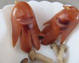 A picture of step 9 of Laughing Sausage Aliens From Outer Space.