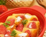 A picture of step 4 of Microwaved Strawberry Bread Pudding.