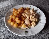 Foto del paso 10 de la receta: Pollo al ajo con papas noisette de Bigote Cocina