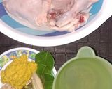 Foto langkah ke 1 dari resep Ayam Goreng Kremes Bumbu Kuning.