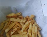 Foto del paso 2 de la receta: Papas fritas crocantes y saborizadas