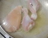 صورة لخطوة 1 من وصفة معكرونه بصلصه الطماطم