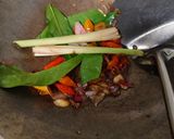 Foto langkah ke 1 dari resep Nasi Liwet Sunda (Rice Cooker).