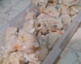 Foto langkah ke 7 dari resep Bola Ayam Udang Sayur.