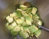 A picture of step 1 of Avocado Omelette.