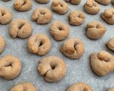 Foto del passaggio 3 della ricetta Taralli pugliesi classici