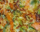 Foto del paso 6 de la receta: Tortilla de zapallitos verdes, cebolla y zanahoria