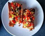 Une image de l'étape 4 de Tartines à la tomate cerise et tomme de chèvre et comté.