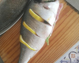 Foto del paso 1 de la receta: Dorada al horno con limón y cilantro