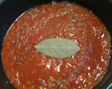 A picture of step 3 of Homemade Meat Sauce.