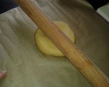 A picture of step 5 of 3 cheeses and smoked ham ravioli.