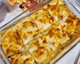 عکس مرحله 7 از دستور مرغ و قارچ در خمیر یوفکا(باقلوای مرغ)