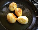 A picture of step 1 of Egg Pepper with Gravy.