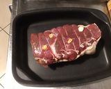 Une image de l'étape 5 de Rôti de bœuf à l'ail fumé et jus de sanglier.