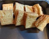 A picture of step 2 of An Easy Chinese-style Dish with Pork Offcuts and Atsuage.