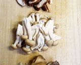 A picture of step 2 of Steamed Wiener Sausages and Mushrooms.