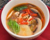 Hình bước làm 5 của món Canh Trai Nấu Dứa Chua Ngọt
