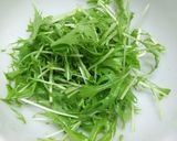 A picture of step 1 of Crispy Crunchy Mizuna and Fried Glass Noodle Salad.
