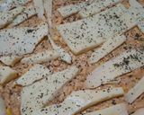 Foto langkah ke 4 dari resep Tuna Mayo Pizza 🍕🐟.