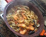 A picture of step 2 of Seafood Paella.
